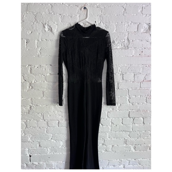 BCBGMAXAZRIA
Elshane Lace Trim Jumpsuit - Picture 9 of 10